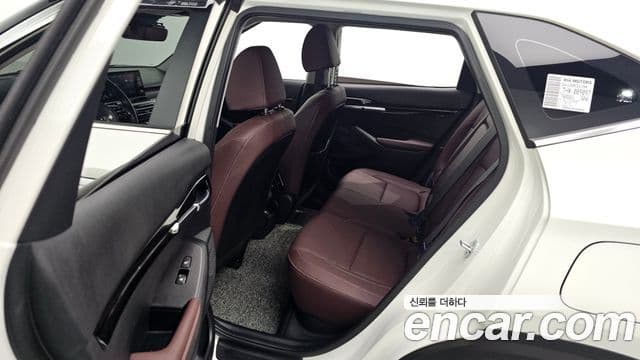 Kia Seltos 2020 — Şəkil 12/20