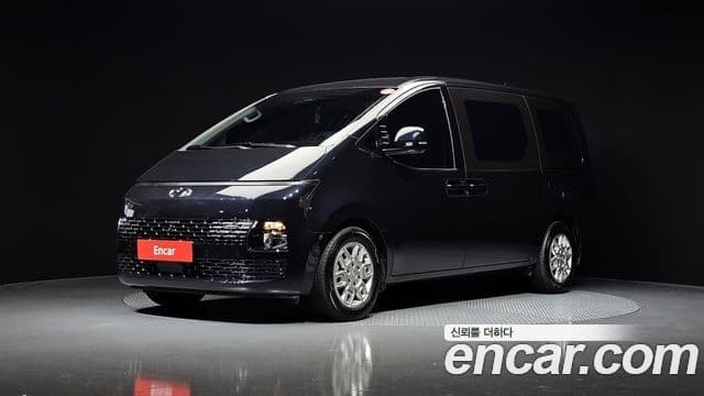 Hyundai Staria 2023 — ფოტო 1/20