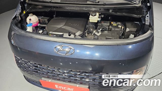 Hyundai Staria 2023 — фото 6 из 20