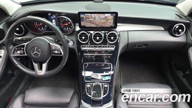 Mercedes-Benz C-Class 2020 — ფოტო 7/20