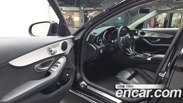 Mercedes-Benz C-Class 2020 — ფოტო 11/20