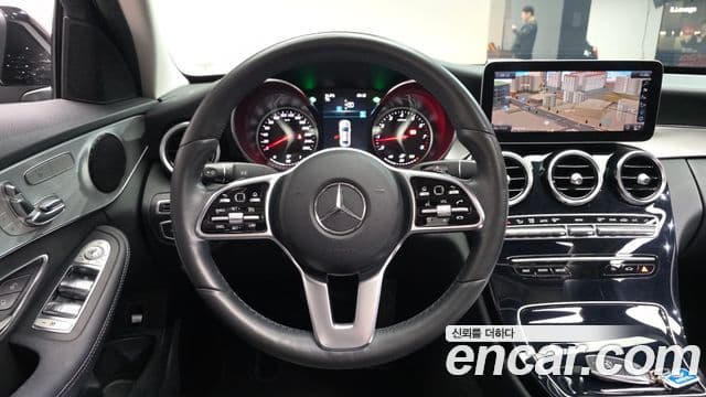 Mercedes-Benz C-Class 2020 — ფოტო 13/20