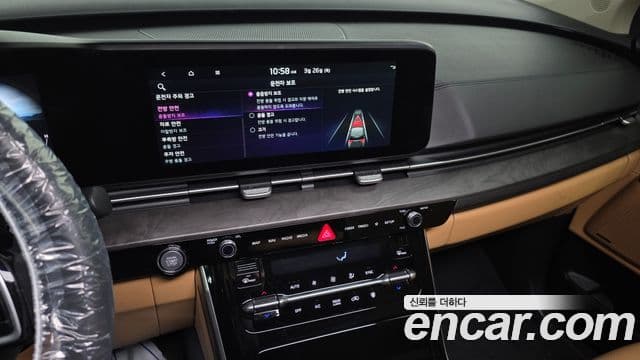 Kia Carnival 2022 — ფოტო 14/20