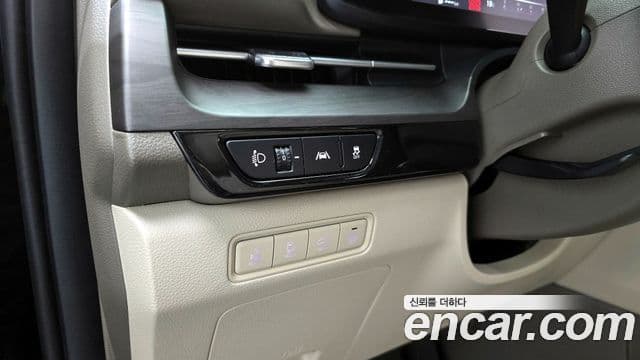 Kia Carnival 2022 — Photo 7/20