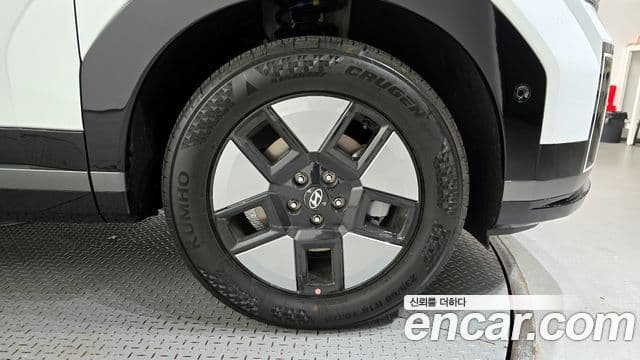 Hyundai Santa Fe 2024 — ფოტო 5/20