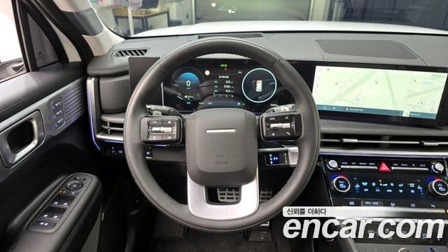 Hyundai Santa Fe 2024 — ფოტო 13/20