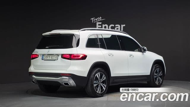 Mercedes-Benz GLB-Class 2022 — Şəkil 1/20
