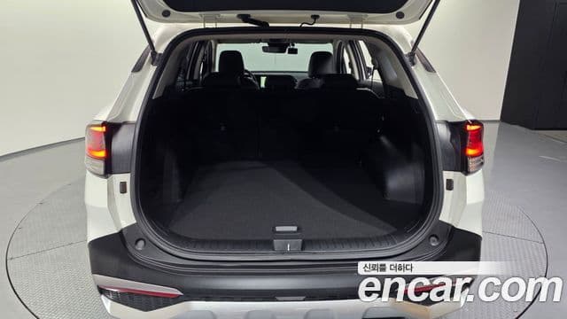 Kia Sportage 2023 — ფოტო 20/20