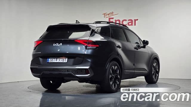 Kia Sportage 2022 — ფოტო 2/20