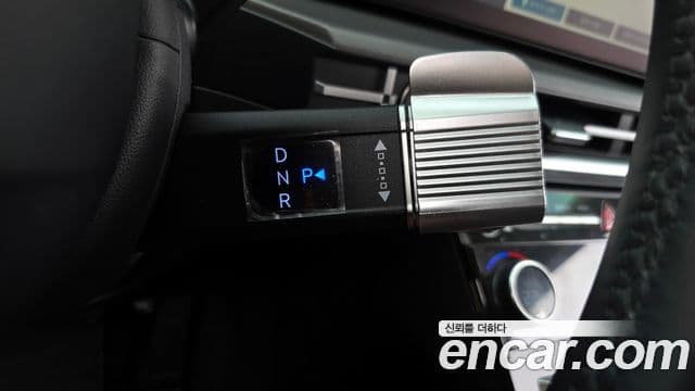 Hyundai Santa Fe 2024 — фото 9 из 20