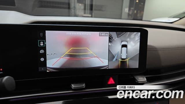 Kia Carnival 2024 — ფოტო 16/20