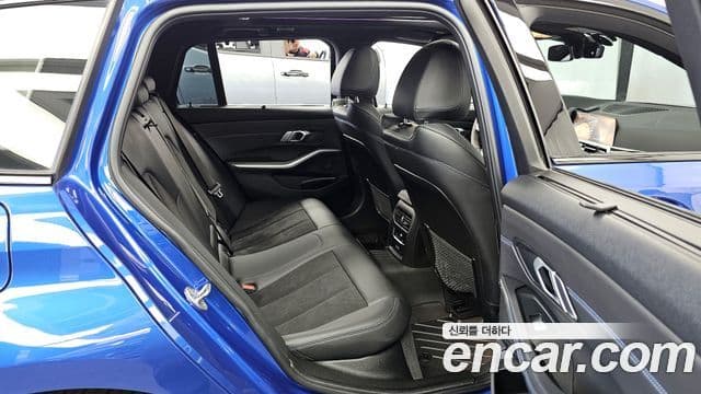 BMW 3 Series 2021 — ფოტო 3/20