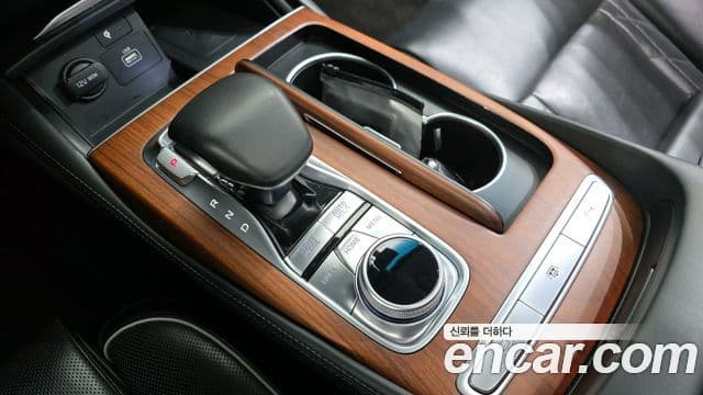 Kia The K9 2018 — ფოტო 9/20