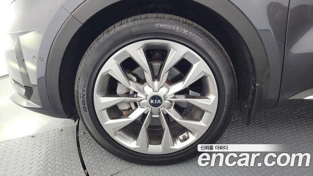 Kia Sorento 2020 — Фото 5/20