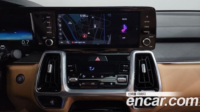 Kia Sorento 2020 — Фото 14/20