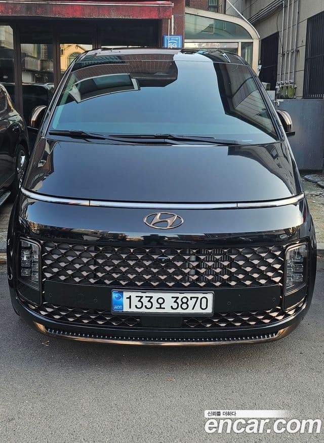 Hyundai Staria 2022 — Şəkil 3/11
