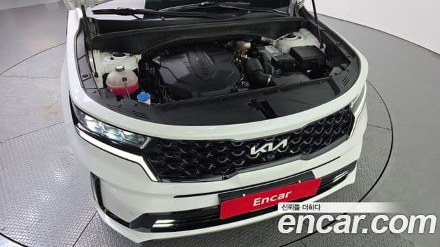 Kia Sorento 2022 — Фото 6/20