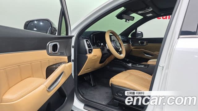 Kia Sorento 2022 — Фото 13/20