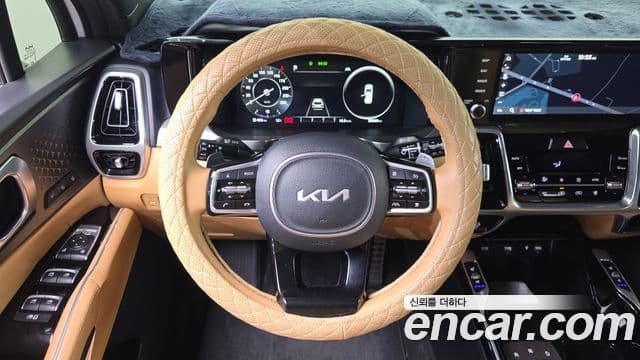Kia Sorento 2022 — Фото 14/20