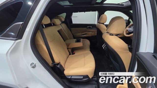 Kia Sorento 2022 — Фото 19/20