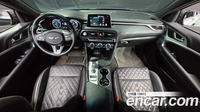 Genesis G70 2019 — Photo 4/20