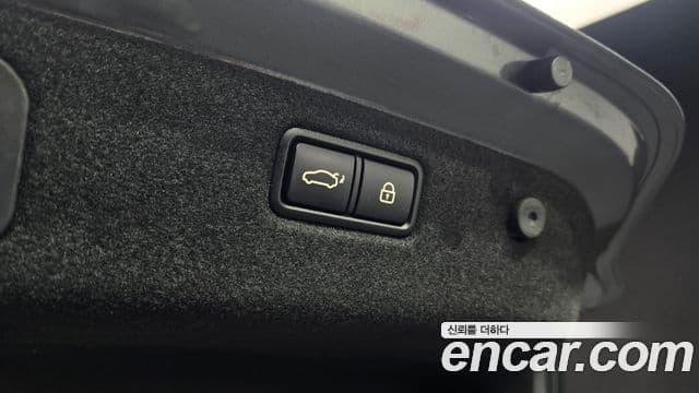 Genesis G70 2019 — Photo 17/20