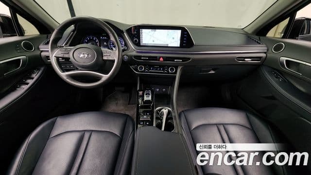 Hyundai Sonata 2021 — ფოტო 7/20