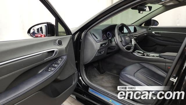 Hyundai Sonata 2021 — ფოტო 10/20