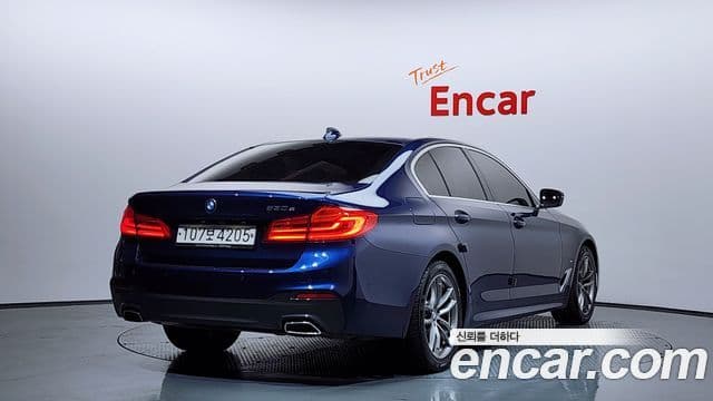 BMW 5 Series 2020 — Şəkil 2/20