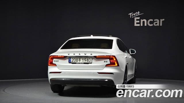 Volvo S60 2024 — ფოტო 3/20