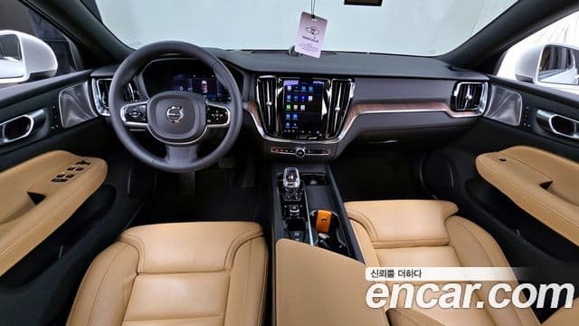 Volvo S60 2024 — ფოტო 9/20
