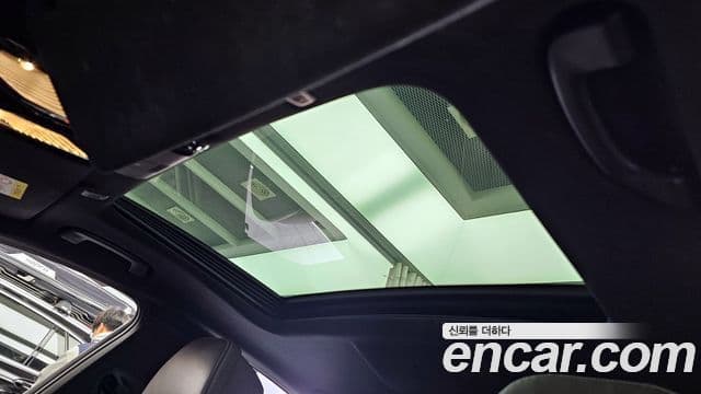 BMW 5 Series 2021 — фото 18 из 20