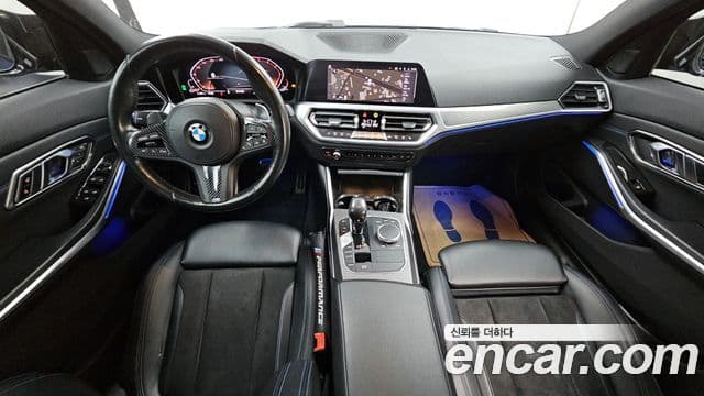 BMW 3 Series 2019 — Şəkil 17/20