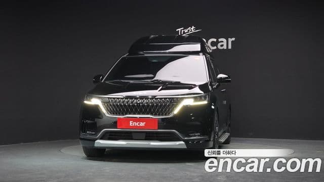 Kia Carnival 2022 — ფოტო 3/20