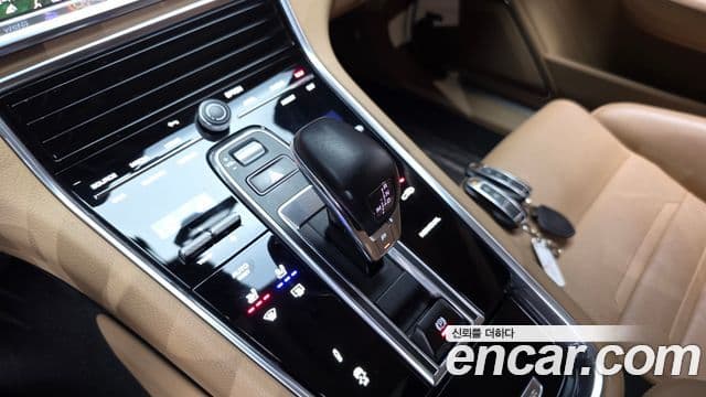 Porsche Panamera 2021 — Şəkil 9/20