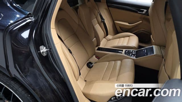 Porsche Panamera 2021 — Şəkil 12/20