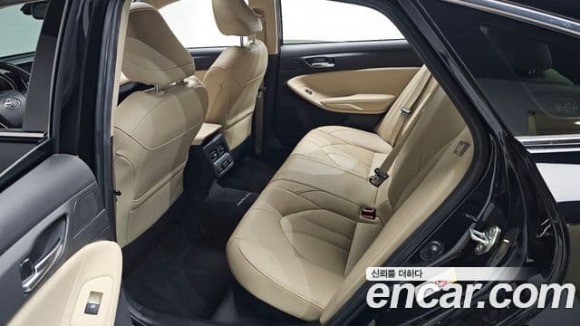 Toyota Avalon 2019 — Şəkil 12/20
