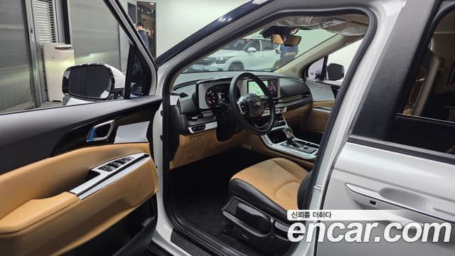 Kia Carnival 2023 — Фото 10/20