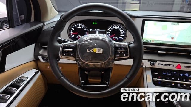 Kia Carnival 2023 — Фото 13/20