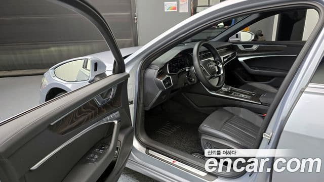 Audi A6 2021 — Şəkil 10/20