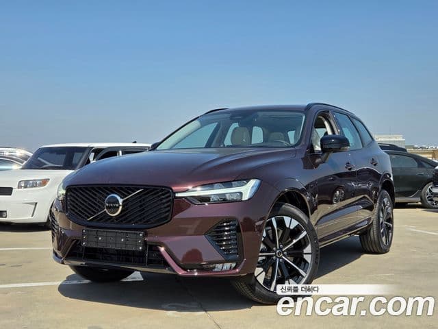 Volvo XC60 2026 — ფოტო 15/15