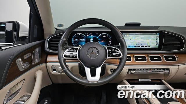 Mercedes-Benz GLE-Class 2020 — Şəkil 12/20