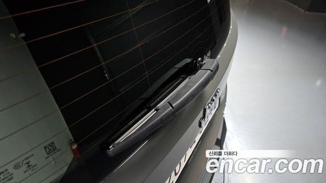 Jeep Renegade 2022 — ფოტო 33/35