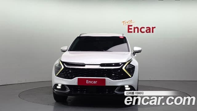 Kia Sportage 2021 — ფოტო 3/20