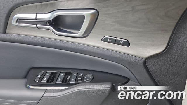 Kia Sportage 2021 — ფოტო 11/20