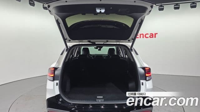 Kia Sportage 2021 — ფოტო 19/20