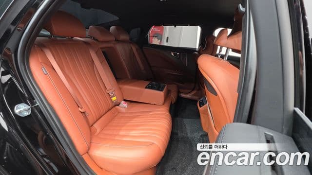 Kia K8 2025 — Photo 10/35