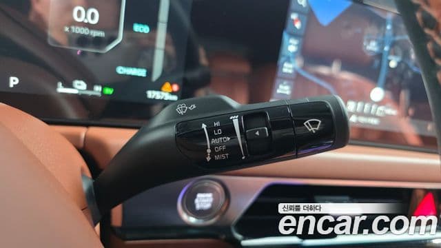 Kia K8 2025 — Photo 27/35