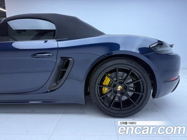 Porsche 718 Boxster 2021 — Photo 17/20