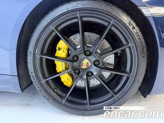 Porsche 718 Boxster 2021 — Photo 1/20